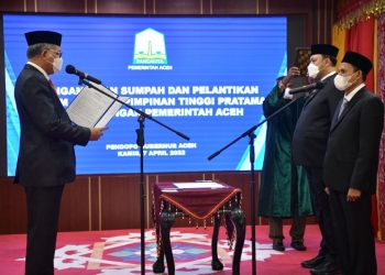 Gubernur Aceh lantik Kepala Biro PBJ dan Kadis DPMG 