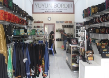 Merek Pucok milik IKM Yuyun Bordir binaan Disperindag Aceh terdaftar HAKI