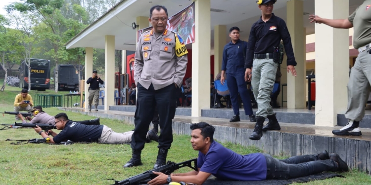 Polresta Banda Aceh gelar latihan menembak bersama jurnalis