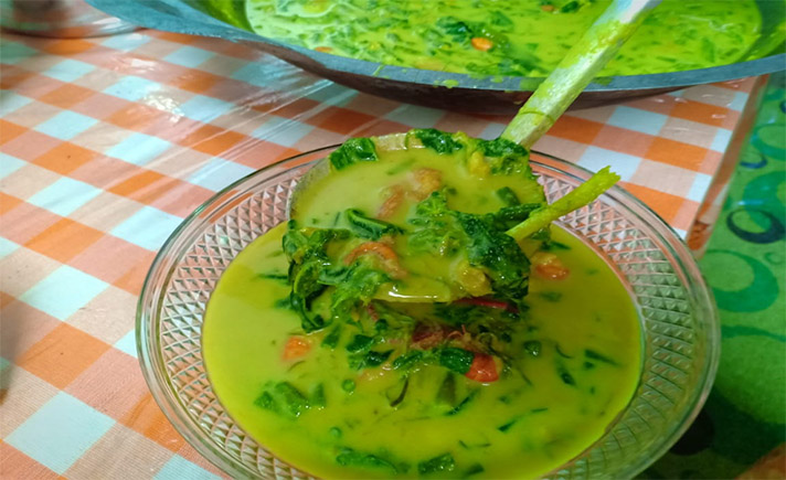 Gulai jruek drien (gulai asam durian) kuliner tradisional Aceh. (Foto: Fahzian Aldevan)