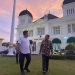 Kepala Disbudpar Aceh, Almuniza Kamal (kiri) saat berkunjung ke Kantor Perwakilan Bank Indonesia (BI) Aceh, Selasa (19/7/2022). (Foto: Ist)