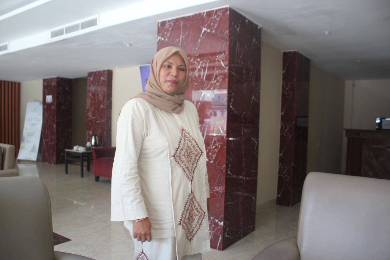 Owner Surita Bordir, Surita saat ditemui di salah satu hotel di Kota Banda Aceh, beberapa waktu lalu. (Foto: Muhammad Fadhil)