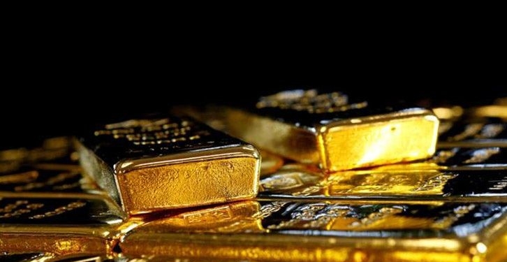 Ilustrasi - Batangan emas di Pabrik Pemisahan Emas dan Perak di Wina, Austria. ANTARA/REUTERS/Leonhard Foeger/aa.