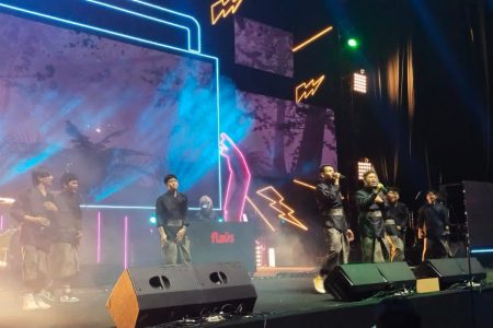 Grup musik asal Aceh, OrangHutan Squad tampil di Flavs Festival 2022. (Foto: Disbudpar Aceh)