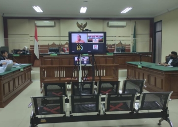 Sidang dugaan korupsi dengan terdakwa hakim nonaktif PN Surabaya Itong Isnaeni, di Pengadilan Tipikor Surabaya, Selasa (27/9/2022). ANTARA/HO-SN