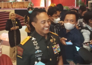 Panglima TNI Jenderal Andika Perkasa di Grha Sabha Pramana Universitas Gadjah Mada (UGM), Yogyakarta, Rabu. (ANTARA/Luqman Hakim)