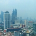 Suasana Kota Jakarta yang berkabut dengan gedung-gedung dan permukiman diamati dari lantai 23 gedung Blok G di Balai Kota Jakarta, Senin (19/9/2022). ANTARA/Dewa Ketut Sudiarta Wiguna/aa.