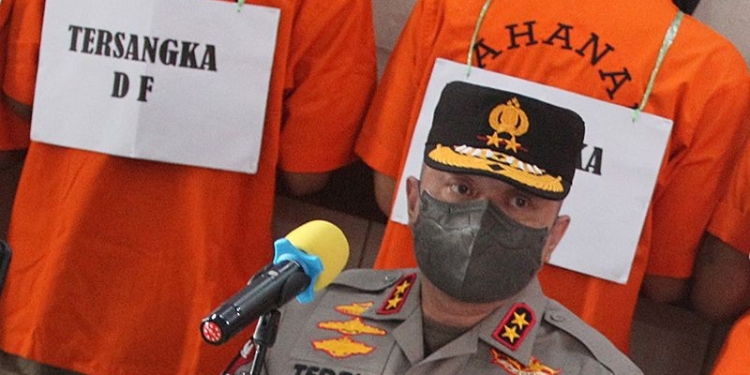 Kapolda Sumatera Barat Irjen Polisi Teddy Minahasa. ANTARA FOTO/Iggoy el Fitra/rwa/aa.