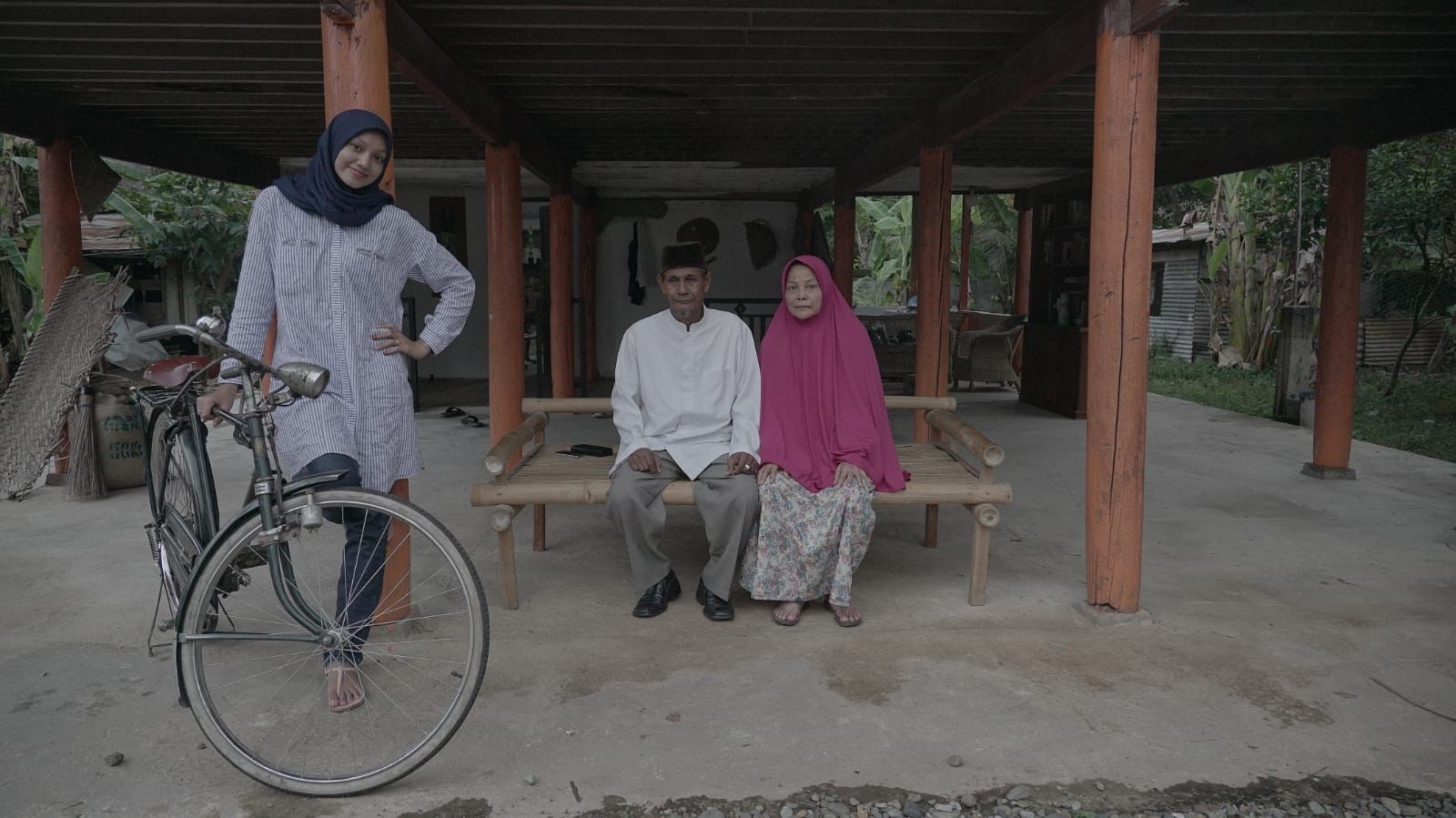 Proses shutting Film Hikayat Waroeng Kupi (Dok. Disbudpar Aceh).
