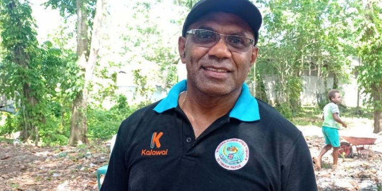 Kepala Dinas Pekerjaan Umum dan Perumahan Rakyat Yohanis Momot (ANTARA/Tri Adi Santoso)