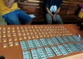 Barang bukti ratusan obat keras ilegal dari seorang pemuda asal Aceh, NAD yang dijual tersangka di sebuah warung, di Pasar Baru Cigombong, Kecamatan Warungkiara, Kabupaten Sukabumi, Jawa Barat, Kamis, (27/10/2022). ANTARA/Aditya Rohman