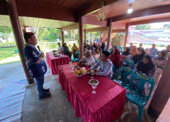 Pelatihan Tata Kelola Homestay di Desa Lubok Sukon, Kabupaten Aceh Besar, Sabtu (26/11/2022). (Dok. Disbudpar Aceh)