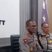 Kapolda NTT Irjen Pol. Johanis Asadoma (tengah) saat memberikan keterangan kepada wartawan di Kupang, Kamis (24/11/2022). ANTARA/Kornelis Kaha