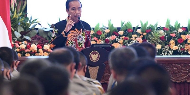 Presiden RI Joko Widodo memberikan pengarahan kepada jajaran Polri di Istana Negara, Jakarta, Jumat (14/10/2022). ANTARA/HO-Biro Pers Sekretariat Presiden/pri.