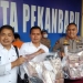 Aparat Polresta Pekanbaru saat pengungkapan kasus bandar narkoba internasional. ANTARA/Annisa Firdausi.