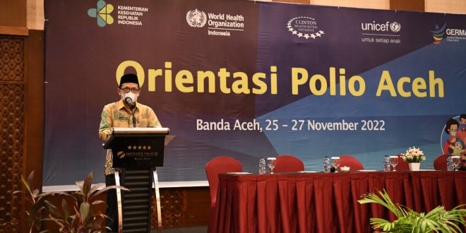 Asisten Pemerintahan dan Keistimewaan Aceh, M. Jafar, saat menyampaikan sambutan Pj Gubernur Aceh, pada kegiatan Pertemuan Advokasi dan Sosialisasi SUB PIN Polio atau Outbreak Response Immunization (ORI) untuk penanganan kasus lumpuh layu di Aceh, Banda Aceh, Jumat (25/11/2022). (Dok. Humas Aceh)