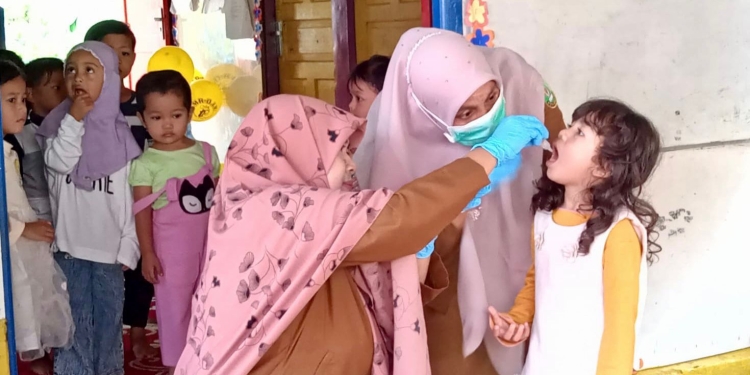 Imunisasi polio massal di Kota Sabang, Senin (5/12/2022). (Dok. Humas Kota Sabang)