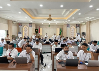 Suasana survei Indeks Profesionalisme dan Moderasi Beragama (IPMB) di Kanwil Kemenag Aceh, Selasa (27/12/2022). (Dok. Kemenag Aceh)