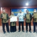 Disbudpar Aceh terima penghargaan pada kegiatan penganugrahan penghargaan kearsipan dari Pemerintah Aceh. (Dok. Disbudpar Aceh)