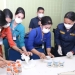 Pilot dan pramugari Maskapai Penerbangan di Bandara Kualanamu Deli Serdang tes urine dilakukan Direktorat Reserse Narkoba Polda Sumatera Utara dalam rangka Operasi Lilin Toba 2022. (ANTARA/HO/Polda Sumut)