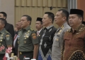 Penjabat Gubernur Aceh, Achmad Marzuki, saat menghadiri penutupan Diklat Pemantapan Nilai-Nilai Kebangsaan bagi Pejabat Eksekutif dan Legislatif Pemerintahan Aceh Tahun 2023 di Banda Aceh, Minggu (29/1/2023). (Dok. Humas Pemerintah Aceh)
