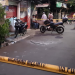 Arsip Foto - Sisa cairan kimia yang membekas di jalanan setelah orang tak dikenal menyiramkan ke enam siswi SMP di Jalan Mawar, Srengseng, Kembangan, Jakarta Barat, Jumat siang (15/11/2019). (ANTARA/DEVI NINDY)