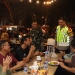 Kapolda Aceh, Irjen Ahmad Haydar menyapa pengunjung warung kopi pada saat malam tahun baru di Banda Aceh, Sabtu (31/12/2022). (Dok. Humas Polda Aceh)