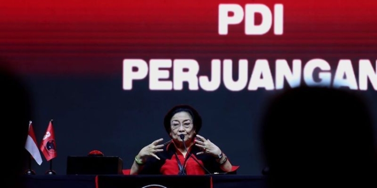 Ketua Umum DPP PDI Perjuangan Megawati Soekarnoputri saat memberikan sambutan pada puncak Peringatan HUT Ke-50 PDIP di JIExpo Kemayoran, Jakarta, Selasa (10/1/2023). (ANTARA/HO-DPP PDI Perjuangan)