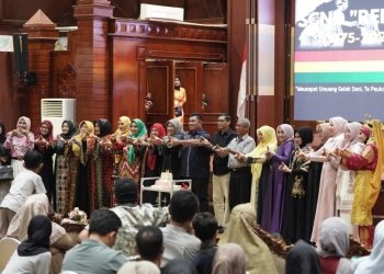 Malam ulang tahun ke-48 Sanggar Cut Nyak Dhien di Anjong Mon Mata, Banda Aceh, Sabtu (25/2/2023). (Dok. Disbudpar Aceh)