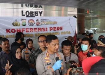 Kapolres Metro Tangerang Kombespol Zain memberikan keterangan kepada media terkait kasus pencabulan anak di Mapolrestro Tangerang Kamis.