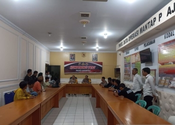 Konferensi pers terkait dugaan teror kepada anak di Polres Gorontalo, Kabupaten Gorontalo, Sabtu (18/2/2023). ANTARA/HO-Humas Polres Gorontalo