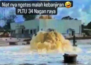 Tangkapan Layar - Sebuah pipa diduga di Kompleks Pembangkit Listrik Tenaga Uap (PLTU) 3-4 Nagan Raya, Aceh, diduga menyemburkan air laut yang disedot di sebuah pipa sehingga menyebabkan terjadinya genangan air dan kemudian video ini viral di jagad media sosial, Kamis (23/2/2023). (ANTARA/HO)