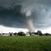 Ilustrasi. Sebuah tornado dan badai petir kuat menghantam Mississippi, Amerika Serikat, pada Jumat (24/3/2023) (Foto: AFP/Josh Edelson)
