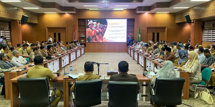 Rapat Koordinasi Persiapan Pelaksanaan Pekan Kebudayaan Aceh (PKA) ke VIII di Gedung Serbaguna Kantor Gubernur Aceh, Selasa (14/3/2023). (Dok. Disbudpar Aceh)