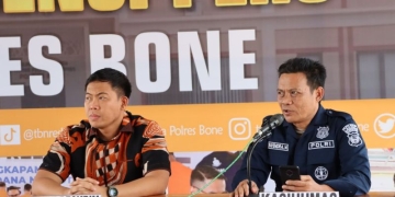 Pihak Polres Bone saat melakukan konferensi Pers terkait pelecehan seksual di salah satu puskesmas di Bone, Jumat (17/03/2023). (Foto: ANTARA/HO-Humas Pemkab Bone)