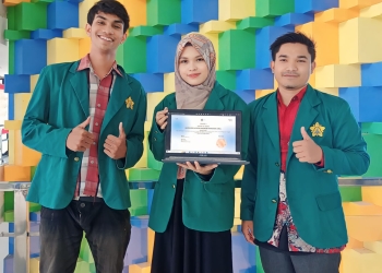Mahasiswa USK yang berhasil meraih juara III tingkat nasional Lomba Inovasi Kewirausahaan Mahasiswa Indonesia (LIKMI) II 2023. (Foto: Alibi/Dok. Humas USK)
