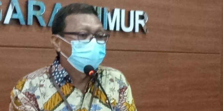 Kepala Seksi Penerangan Hukum dan Humas Kejaksaan Tinggi Provinsi Nusa Tenggara Timur, Abdul Hakim (ANTARA/Benny Jahang)