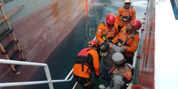 Basarnas Banda Aceh evakuasi ABK kapal MV Herta, Gillesfie Gasa Sta Ana (51). (Dok. Basarnas)