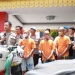 Kapolresta Tanjungpinang, Polda Kepri, Kombes Polisi Heribertus Ompusunggu menggelar konferensi pers pengungkapan kasus pencurian sepeda motor di kantornya, Sabtu (18/3/2023). (Antara/Ogen)