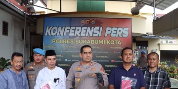 Satuan Reserse Kriminal Kepolisian Tesor Sukabumi Kota menangkap tiga orang remaja pelaku pembacokan terhadap seorang pelajar di Kampung Sindangpalay, Kota Sukabumi, Jawa Barat, Rabu (22/3/2023), hingga korban meninggal dunia.