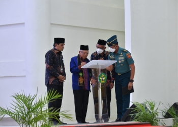 Wapres RI, K.H. Ma’ruf Amin saat memberikan kuliah umum di Auditorium Prof Aly Hasjmi UIN Ar-Raniry, Banda Aceh, Kamis (30/3/2023). (Foto: Alibi/Dok. Setwapres)