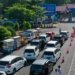 Tampak antrean kendaraan memadati area penyebrangan pelabuhan Ulee Lheue, Banda Aceh, Senin (24/4/2023). (Foto: Alibi/Dok. Humas Pemerintah Aceh)