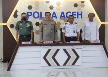 Rapat koordinasi (rakor) lintas sektoral terkait pengamanan hari raya Idul Fitri 1444 hijriah tahun 2023 di Aula Machdum Sakti Polda Aceh, Rabu (12/4/2023). (Foto: Alibi/Dok Polda Aceh)