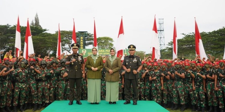 Pelantikan 250 Tamtama TNI AD Kodam Iskandar Muda,  Jumat  (14/4/2023). (Foto: Alibi/Dok. Kodam IM)