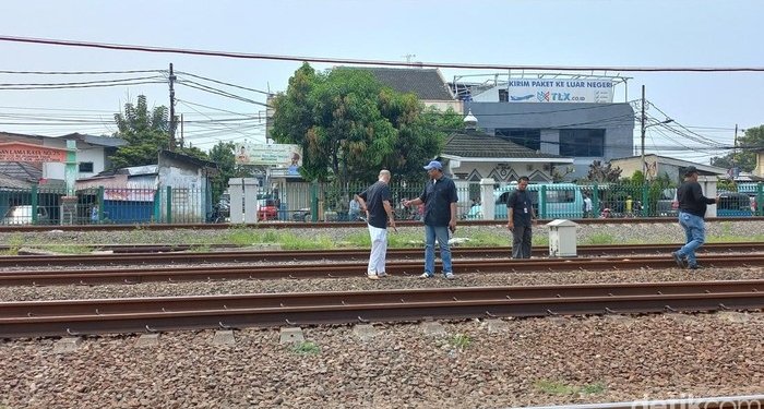 Lokasi tewasnya Kasat Narkoba Polres Jaktim AKBP Buddy Alfrits Towoliu. (Foto: Anggi-detikcom)