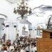 Asisten Administrasi Umum Sekda Aceh, Iskandar, saat menyampaikan sambutan pada peringatan malam Nuzulul Quran tahun 1444 H, di Masjid Raya Baiturrahman, Banda Aceh, Jumat (7/4/2023). (Foto: Alibi/Dok. Humas Pemerintah Aceh)