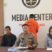 Ilustrasi - Kapolres Aceh Jaya AKBP Yudi Wiyono didampingi Kasat Reskrim Ipda Rahmat dalam konferensi pers kasus pemerkosaan di Mapolres Aceh Jaya, Selasa (9/5/2023). (Foto: Antara/HO)