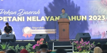 Pj Gubernur Aceh Achmad Marzuki, saat membuka Pekan Daerah Petani-Nelayan, Kamis (11/5/2023). (Foto: Alibi/Dok. Humas Pemerintah Aceh)