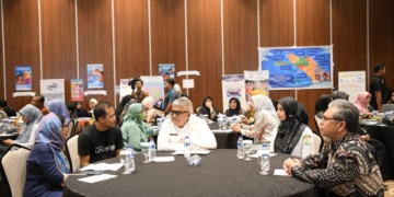 Sekretaris Daerah Aceh, Bustami, saat menghadiri pembukaan kegiatan Koordinasi Learning Event Praktik Baik Perlindungan Anak tahun 2022-2023, di Banda Aceh, Rabu (7/6/2023). (Foto: Alibi/Dok. Humas Pemerintah Aceh)