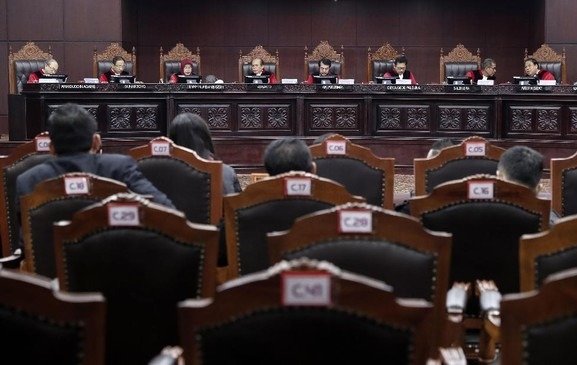 MK tolak sistem pemilu proporsional tertutup. (Foto: CNN Indonesia/Safir Makki)